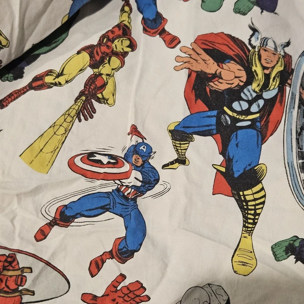 Pottery Barn Kids Marvel Comics Full Sheet Set Flat Fitted Hulk Captain America